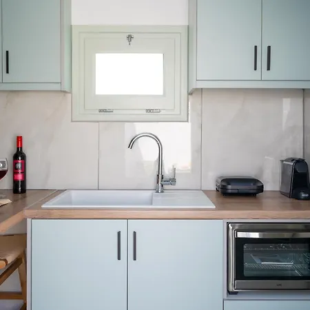 The Lemon Tree * סנטוריני